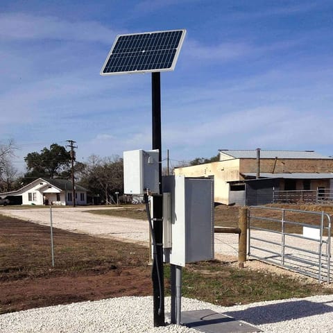 Pole Mount